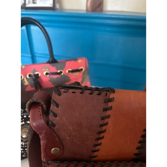 Patricia Nash Patchwork Leather Crossbody Bag Brown Black One Size - Picture 3 of 13